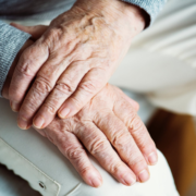Helping your elderly parent manage arthritis while living at home